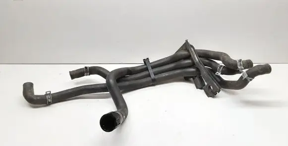 BMW 5 F10 F11 Engine coolant pipe/hose 9224372 9119169