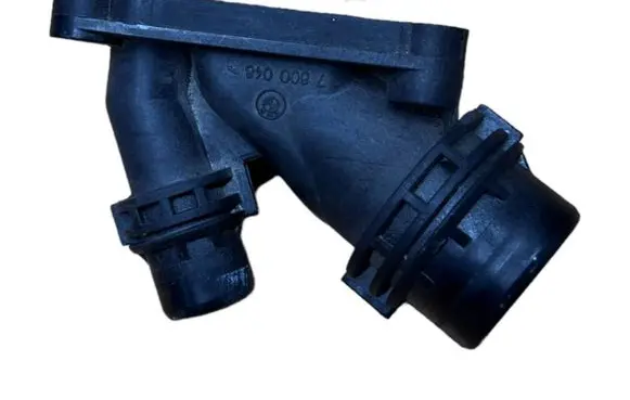 BMW 5 F10 F11 Engine coolant pipe/hose 7800048
