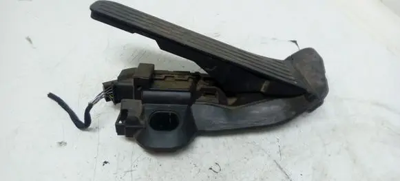 Volkswagen PASSAT B6 Accelerator throttle pedal 1K2721503M