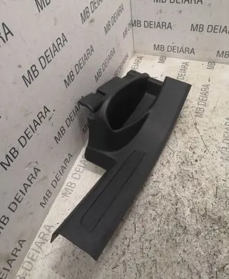Volkswagen Tiguan Rear sill trim cover 5NA868269B
