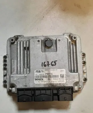 Mazda 3 I Engine control unit/module 4M6112A650BC 0281011952
