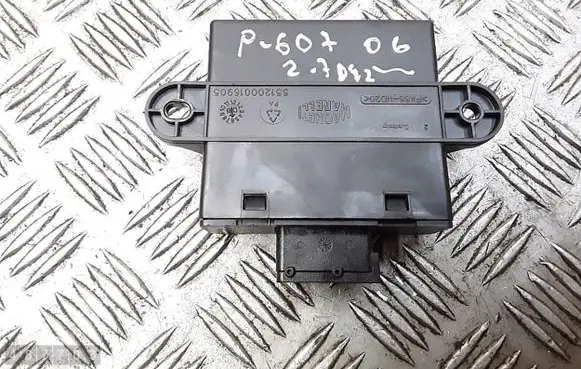 Peugeot 607 Fuel injection pump control unit/module 9647428280