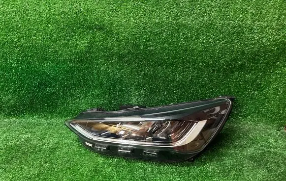 Ford Focus Headlight/headlamp Nx7b-13e015-cd