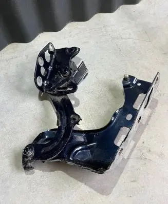 Mercedes-Benz E W213 Engine bonnet/hood hinges A2138800128