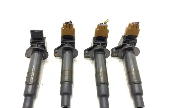 High voltage ignition coil