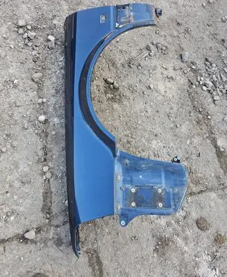 Audi V8 Fender