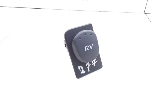 Renault Laguna II Cigarette lighter 8200021786