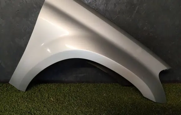 Mercedes-Benz GL X164 Fender 775u