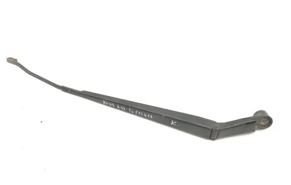 Toyota Avensis T250 Windshield/front glass wiper blade 
