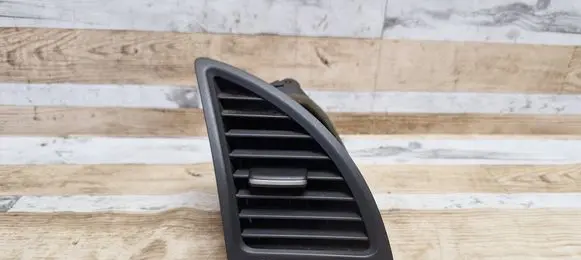 Honda Civic Dash center air vent grill