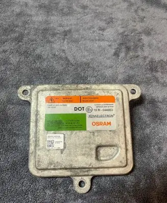 Dodge Durango Headlight ballast module Xenon 10R044663