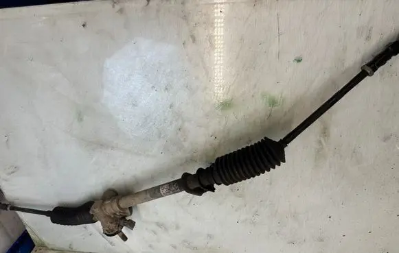Renault Clio II Steering rack 6900001377 601312001203