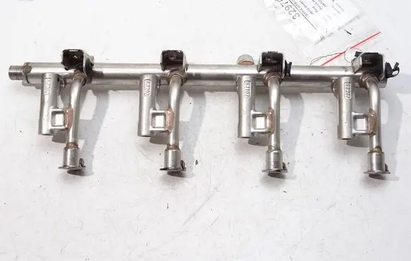 Ford Focus Fuel main line pipe DS7G9H487EB
