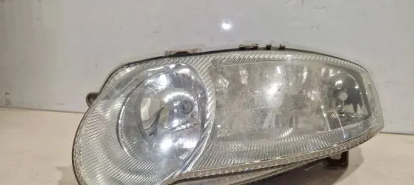 Alfa Romeo 147 Headlight/headlamp 305236084