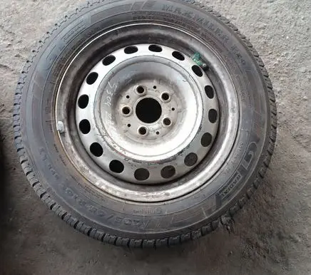 Mercedes-Benz Vito Viano W639 R16 spare wheel 6394013302
