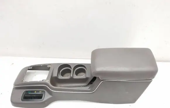 Jeep Grand Cherokee Center console MM07637 5ES18TRM