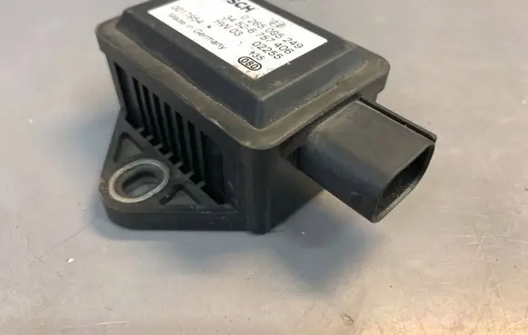 BMW 7 E65 E66 ESP acceleration yaw rate sensor 6757406 34526757406 0265005249