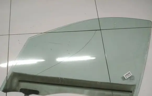 Renault Scenic III - Grand scenic III Front door window glass four-door as2
