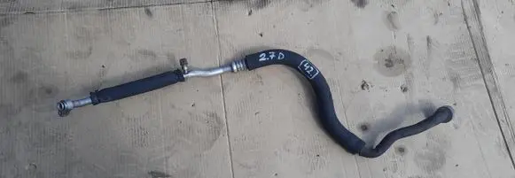 Land Rover Discovery 3 - LR3 Air conditioning (A/C) pipe/hose 