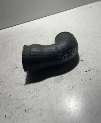 Audi TT Mk1 Intercooler hose/pipe 06a145832m