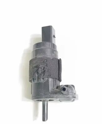 Audi e-tron Windscreen/windshield washer pump 8K9955647