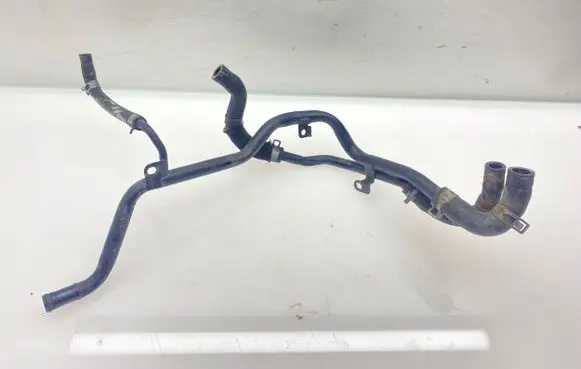 Subaru Legacy Engine coolant pipe/hose