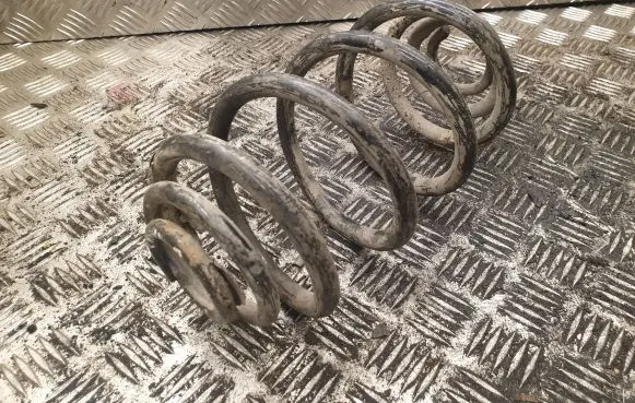 Opel Zafira B Rear coil spring