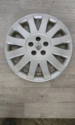 Renault Vel Satis R17 wheel hub/cap/trim 8200239863