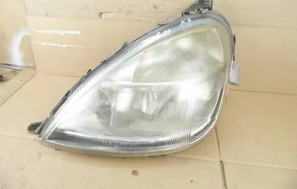 Mercedes-Benz A W168 Headlight/headlamp A1688200961 0301152211