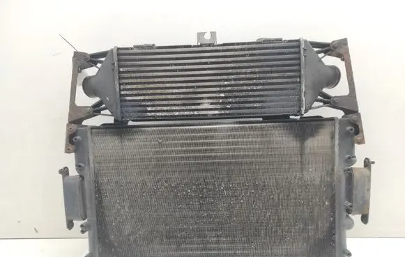 Iveco Daily 35.8 - 9 Radiator set 