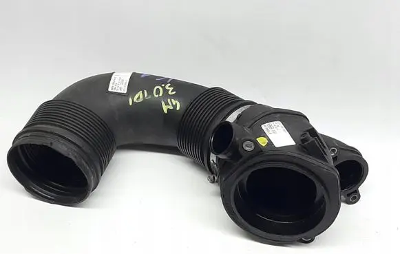 Audi Q7 4M Air intake duct part 059129616G