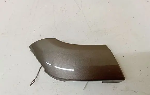 Mercedes-Benz CLS C218 X218 Front tow hook cap/cover A2188850026