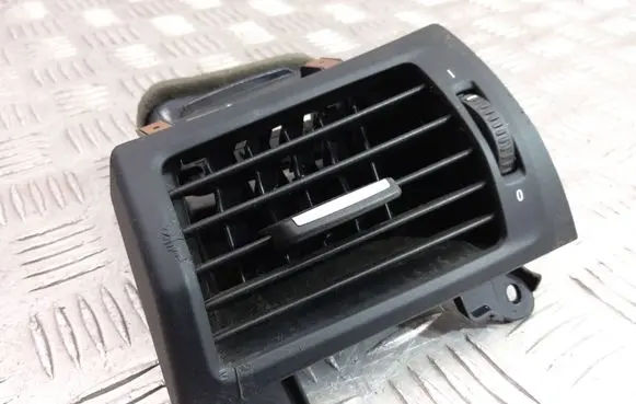 BMW X3 F25 Dashboard side air vent grill/cover trim 9217441