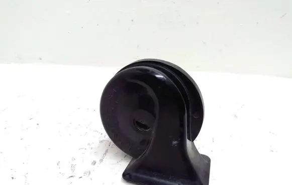 Audi A6 S6 C5 4B Horn signal