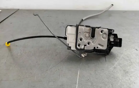 Front door lock