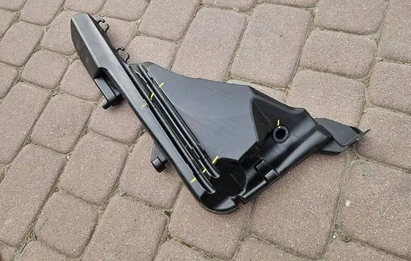 Opel Astra L Windshield washer fluid reservoir/tank 9843214980