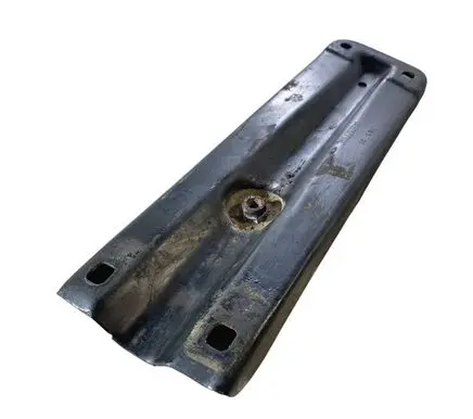 Jeep Grand Cherokee Gearbox mounting bracket 04578779AC