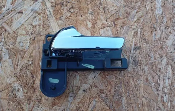 Fiat Freemont Front door interior handle LH2 937071