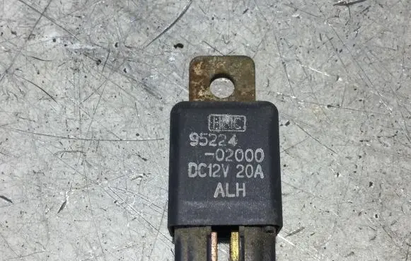 KIA Sorento Other relay 9522402000