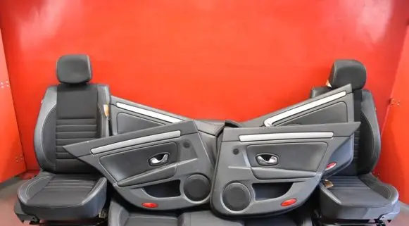 Seat set