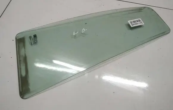Opel Zafira A Rear vent window glass as2