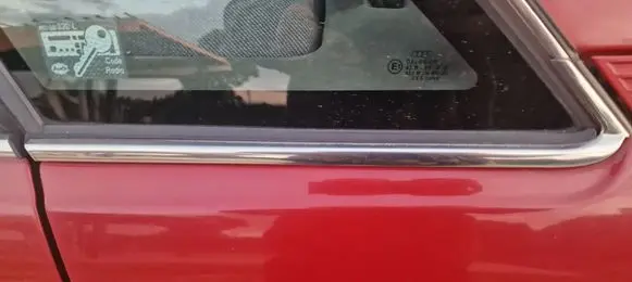 Audi 100 200 5000 C3 Rear side glass trim 