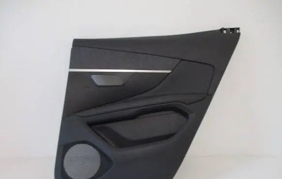Peugeot 3008 II Coupe rear side trim panel 9810516277
