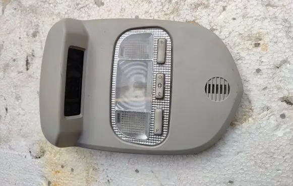 Peugeot 3008 I Rear seat light