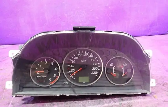 Nissan X-Trail T30 Speedometer (instrument cluster) 