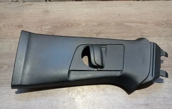 Volvo V40 (B) pillar trim (top) 31307228 31102349 31307224