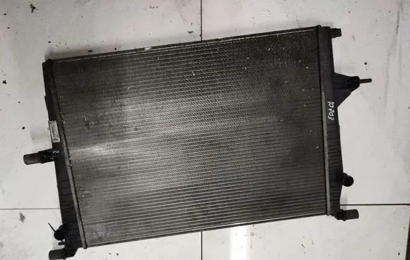 Coolant radiator