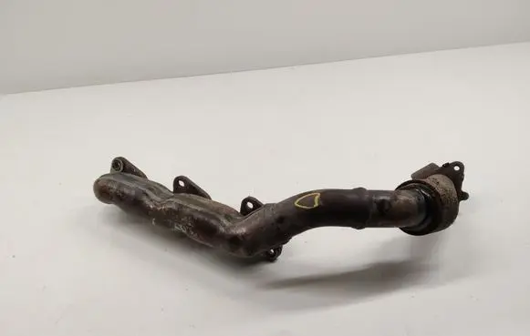 Mercedes-Benz X-class W470 Exhaust manifold 