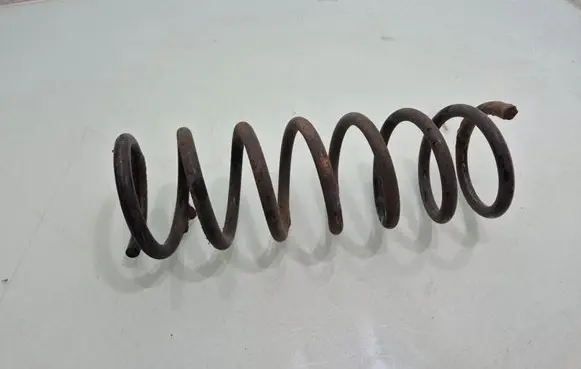 Volvo V40 Rear coil spring 