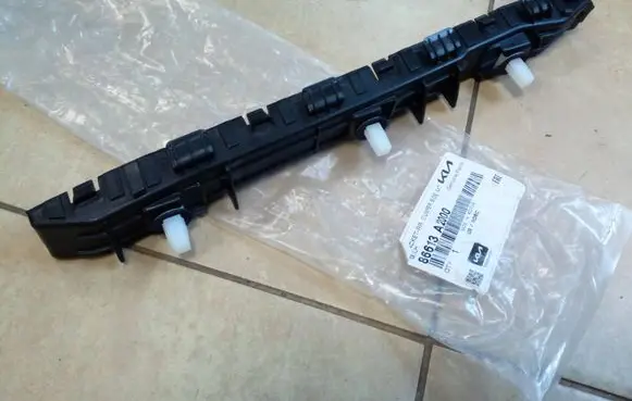 KIA Ceed Rear bumper mounting bracket 86613A2000 NE69707